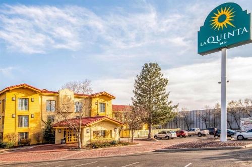 La Quinta Inn & Suites by Wyndham Colorado Springs Garden Of The image 30